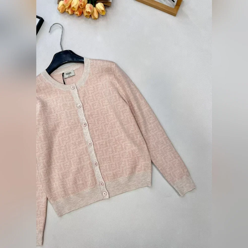 Fendi Pink FF Logo Crew Neck Knit Cardigan - Picture 6 of 11